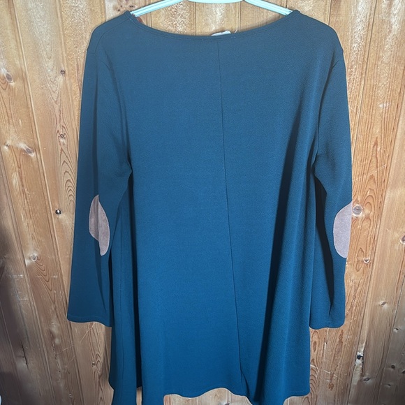 A.gain dress - Picture 2 of 2